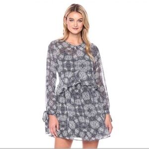 Sam Edelman sheer snakeskin patterned mini-dress size 2